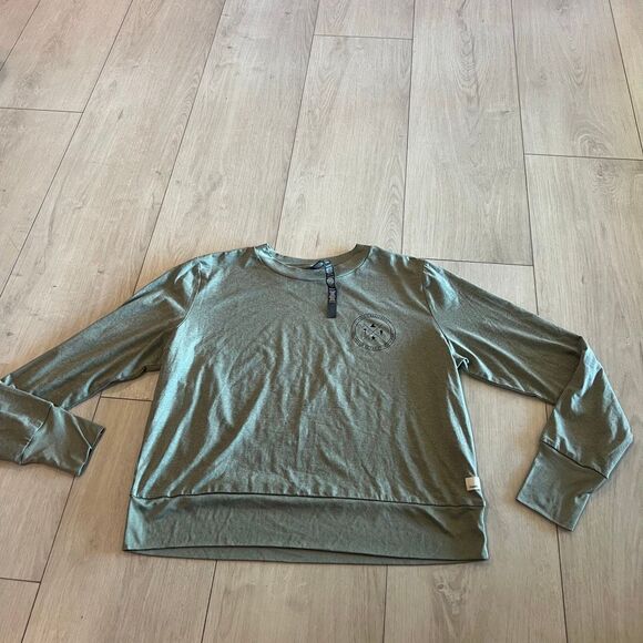 Vuori Tops - Vuori womens long sleeve top size L